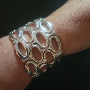 Spandex Silver Linked Braclet
